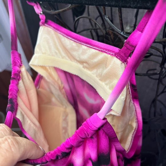 Miraclesuit Swim Top by Kirkland Signature - Picture 4 of 6